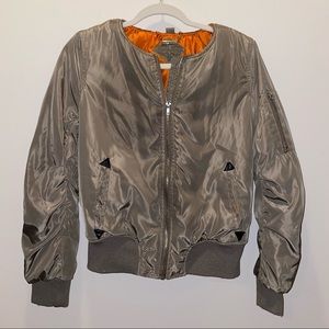 Bomber jacket